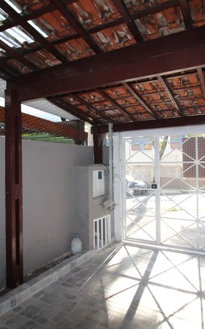 Casa à venda com 72m², 2 quartos e 1 vagaGaragem