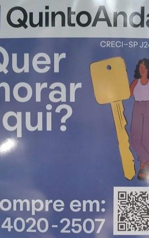 Casa à venda com 72m², 2 quartos e 1 vaga Casa à venda com 72m², 2 quartos e 1 vagaFachada