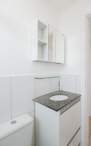 Apartamento para alugar com 47m², 2 quartos e 1 vaga Apartamento para alugar com 47m², 2 quartos e 1 vagaBanheiro