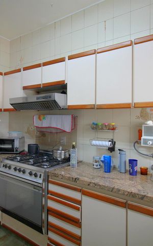 Casa à venda com 420m², 5 quartos e 4 vagasCozinha