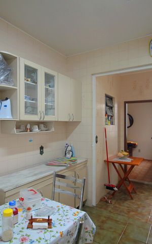 Casa à venda com 420m², 5 quartos e 4 vagasÁrea de Serviço