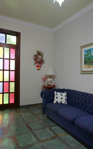 Casa à venda com 420m², 5 quartos e 4 vagasSala de Estar