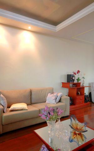 Casa à venda com 420m², 5 quartos e 4 vagasSala