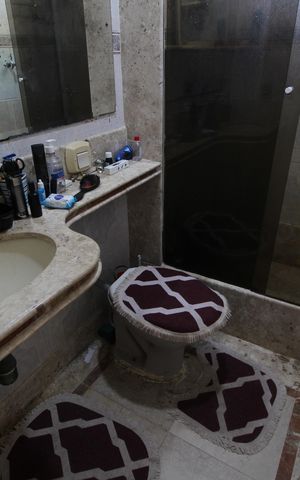 Apartamento à venda com 65m², 2 quartos e 1 vagaBanheiro Social