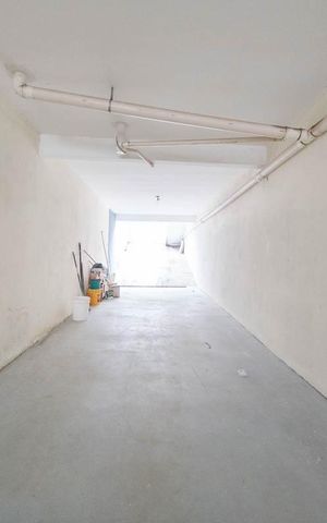 Casa à venda com 170m², 3 quartos e 5 vagasGaragem