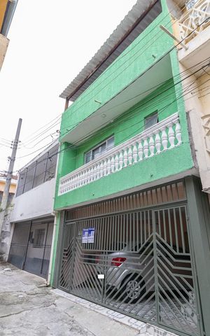 Casa à venda com 295m², 5 quartos e 1 vagaFachada