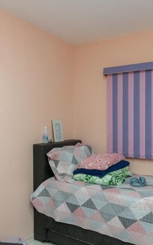 Casa à venda com 295m², 5 quartos e 1 vagaQuarto 01 da Casa 01
