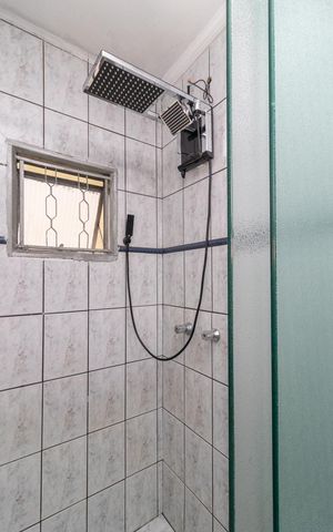 Casa à venda com 295m², 5 quartos e 1 vagaBanheiro da Casa 01