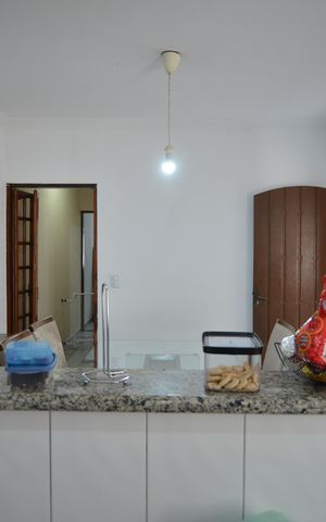 Casa à venda com 180m², 3 quartos e 2 vagasCozinha