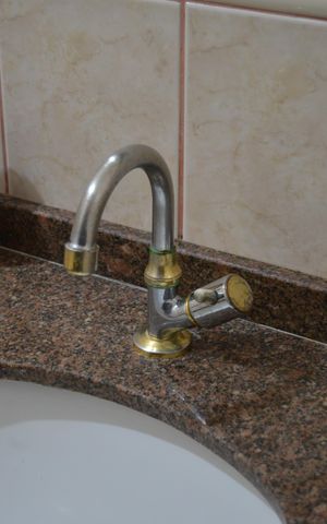 Casa à venda com 180m², 3 quartos e 2 vagasBanheiro Social
