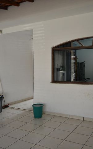 Casa à venda com 180m², 3 quartos e 2 vagasGaragem