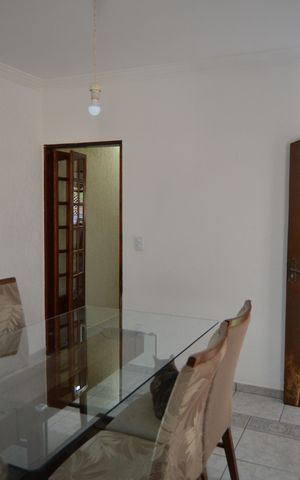 Casa à venda com 180m², 3 quartos e 2 vagasCozinha