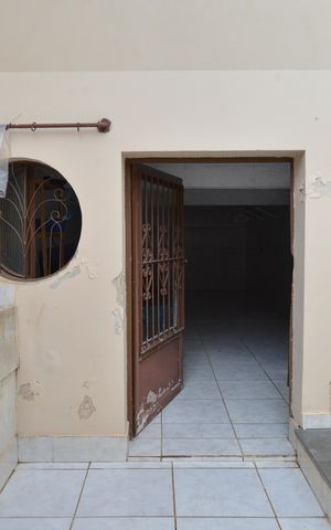 Casa à venda com 180m², 3 quartos e 2 vagasÁrea de Serviço