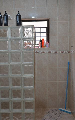 Casa à venda com 180m², 3 quartos e 2 vagasBanheiro Social 2