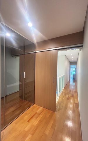 Casa à venda com 171m², 3 quartos e 2 vagas