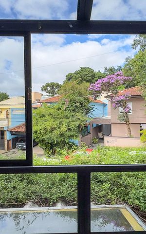 Casa de condomínio à venda com 250m², 3 quartos e 3 vagas Casa de condomínio à venda com 250m², 3 quartos e 3 vagasSacada Suíte 2