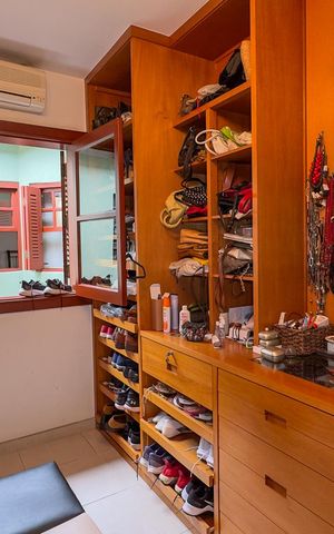 Casa de condomínio à venda com 250m², 3 quartos e 3 vagas Casa de condomínio à venda com 250m², 3 quartos e 3 vagasQuarto 3