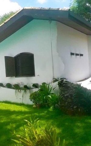 Casa à venda com 426m², 4 quartos e 6 vagas
