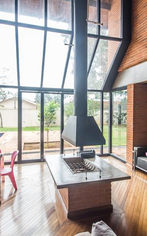 Casa à venda com 480m², 4 quartos e 4 vagasSala