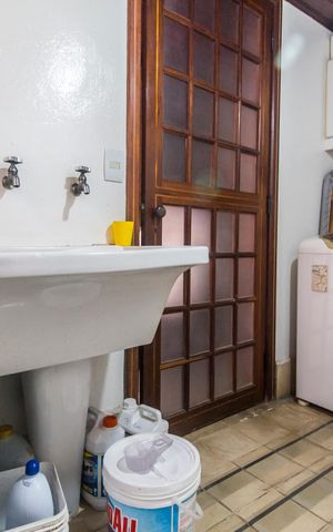 Casa à venda com 480m², 4 quartos e 4 vagasÁrea de Serviço