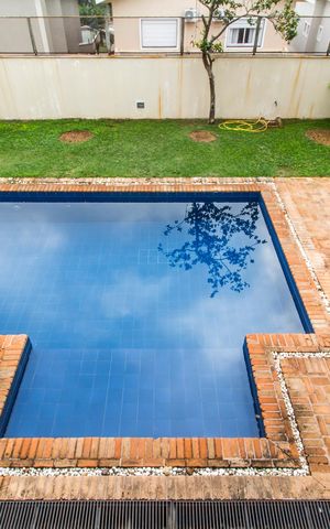 Casa à venda com 480m², 4 quartos e 4 vagasVista da Suíte 3