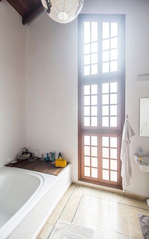 Casa à venda com 480m², 4 quartos e 4 vagasBanheiro da Suíte 1