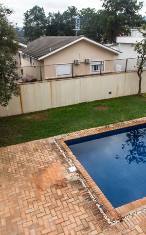 Casa à venda com 480m², 4 quartos e 4 vagasVista da Suíte