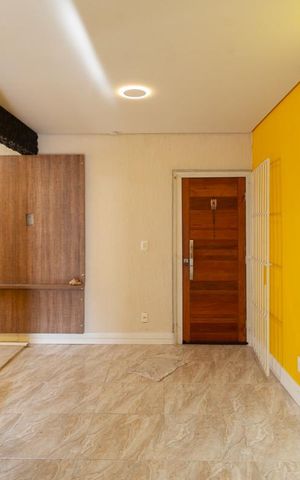 Apartamento à venda com 65m², 2 quartos e 1 vaga Apartamento à venda com 65m², 2 quartos e 1 vagaSala