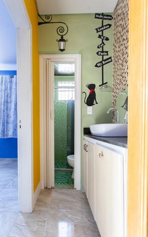 Apartamento à venda com 65m², 2 quartos e 1 vaga Apartamento à venda com 65m², 2 quartos e 1 vagaBanheiro Social