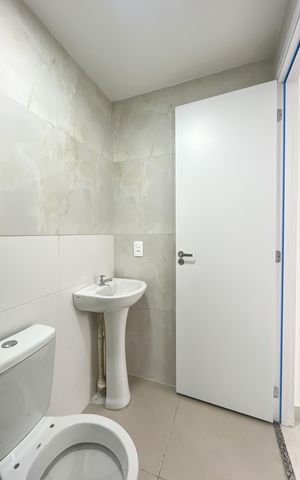 Apartamento para alugar com 38m², 2 quartos e sem vaga Apartamento para alugar com 38m², 2 quartos e sem vagaBanheiro