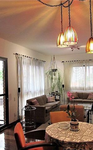 Apartamento à venda com 194m², 4 quartos e 3 vagas