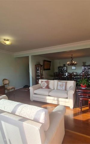 Apartamento à venda com 185m², 3 quartos e 2 vagas