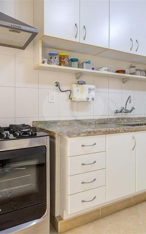 Casa de condomínio à venda com 329m², 4 quartos e 3 vagas