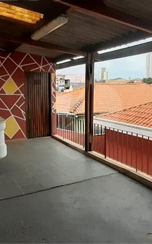 Casa à venda com 184m², 3 quartos e 2 vagas
