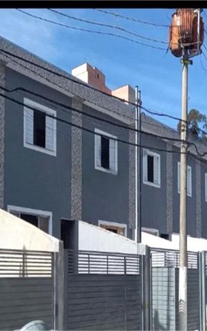 Casa de condomínio à venda com 129m², 3 quartos e 4 vagas