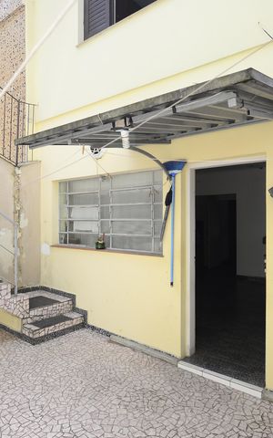 Casa à venda com 126m², 2 quartos e 2 vagasÁrea Externa