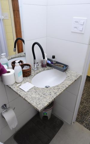 Casa à venda com 126m², 2 quartos e 2 vagasBanheiro 2