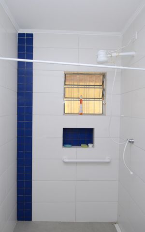 Casa à venda com 126m², 2 quartos e 2 vagasBanheiro 2