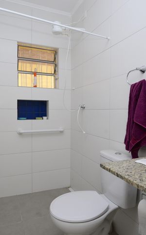 Casa à venda com 126m², 2 quartos e 2 vagasBanheiro 2