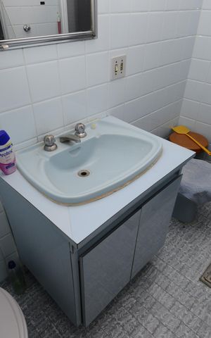 Casa à venda com 126m², 2 quartos e 2 vagasBanheiro 1