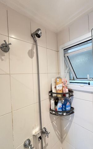 Apartamento à venda com 77m², 2 quartos e 2 vagas Apartamento à venda com 77m², 2 quartos e 2 vagasBanheiro