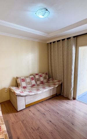 Casa à venda com 280m², 2 quartos e 3 vagasSala