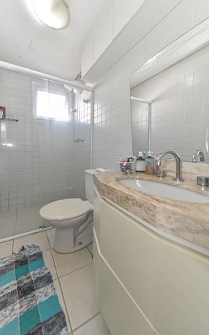 Casa de condomínio à venda com 96m², 3 quartos e 3 vagasBanheiro da Suíte