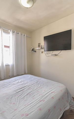 Casa de condomínio à venda com 96m², 3 quartos e 3 vagasSuíte