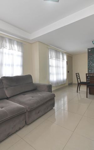 Casa de condomínio à venda com 96m², 3 quartos e 3 vagasSala