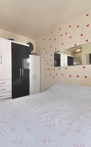 Casa de condomínio à venda com 96m², 3 quartos e 3 vagasSuíte