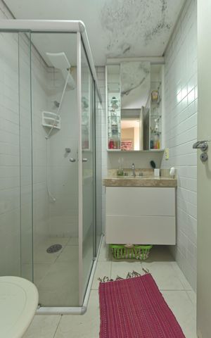 Casa de condomínio à venda com 96m², 3 quartos e 3 vagasBanheiro Social