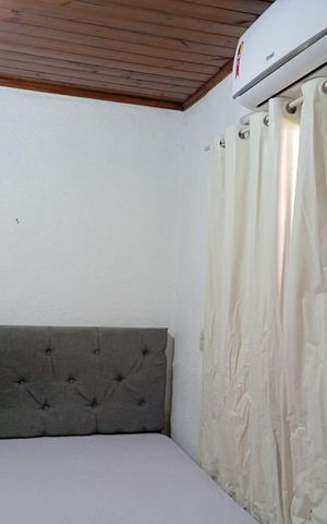 Casa à venda com 130m², 3 quartos e 2 vagas Casa à venda com 130m², 3 quartos e 2 vagasQuarto