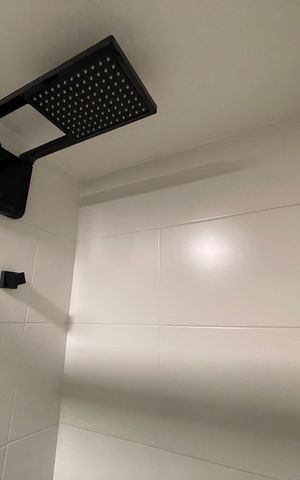 Apartamento à venda com 25m², 1 quarto e sem vaga Apartamento à venda com 25m², 1 quarto e sem vagaBanheiro da Suíte