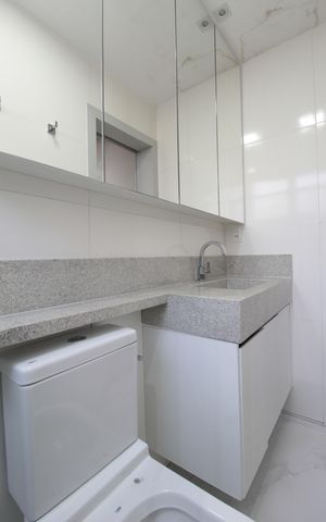 Apartamento para alugar com 160m², 2 quartos e 2 vagasBanheiro da Suíte